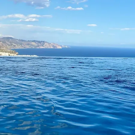 Gran Con Bonitas Vistas Villa Nerja